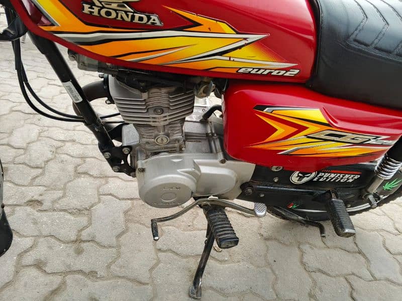 honda 125 21 model all ok all document clear (03224166211) 0