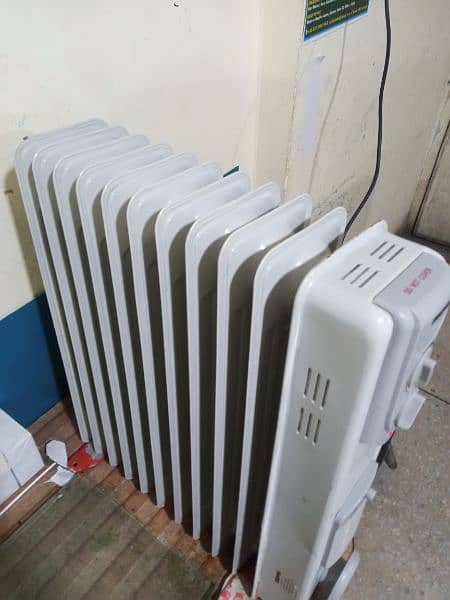 Radiator oil Filled  Heater 11-fin Geepas 1