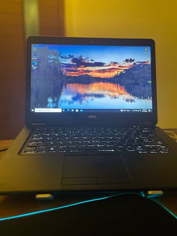 DELL LATITUDE E7450 0