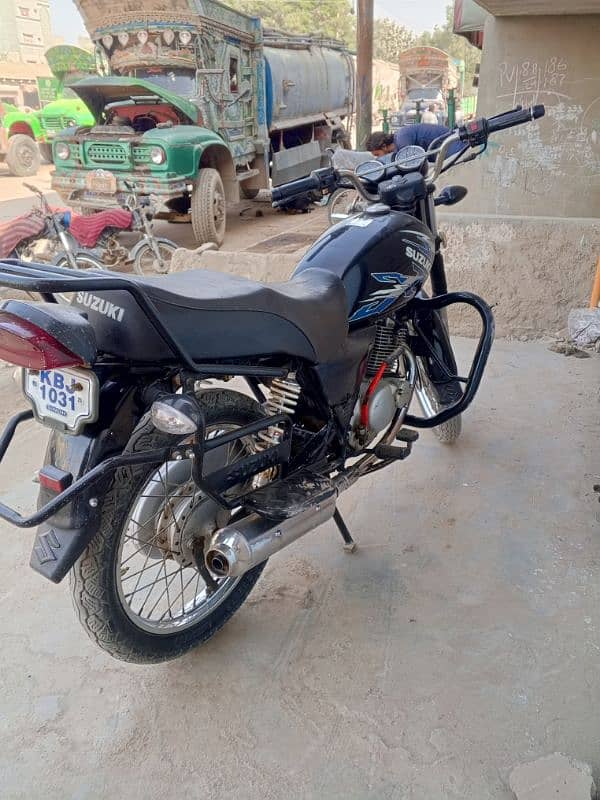 Suzuki 150 rs145000 6