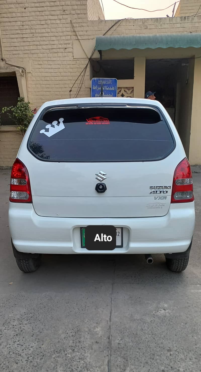 Suzuki Alto 2012 4