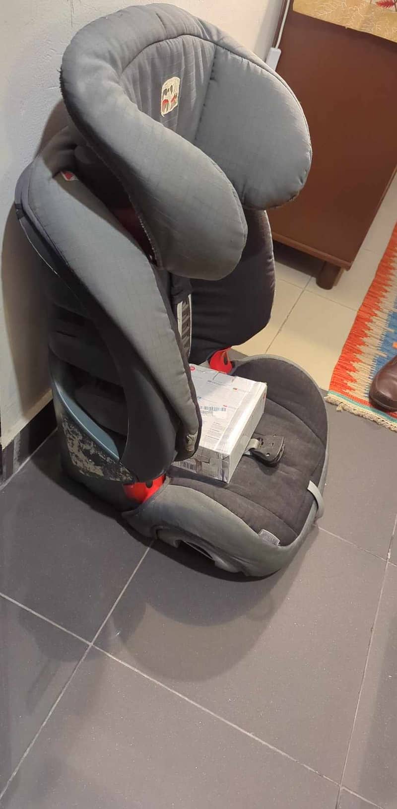 Britax Evolva - 1-2-3 Car Seat 1