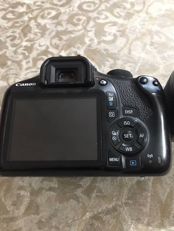 dslr in working condition very good quality 3