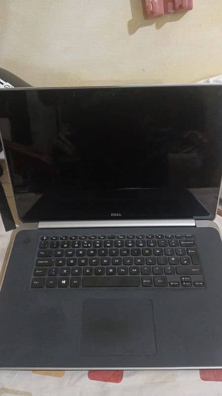 core I 7 4th generation 8/256 touch LCD 2