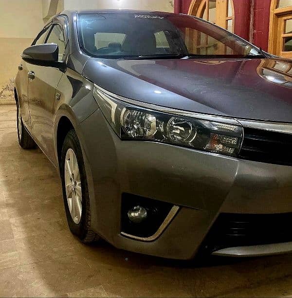 Toyota Altis Grande 2014 1