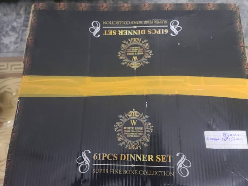 61Pcs Dinner Set 1