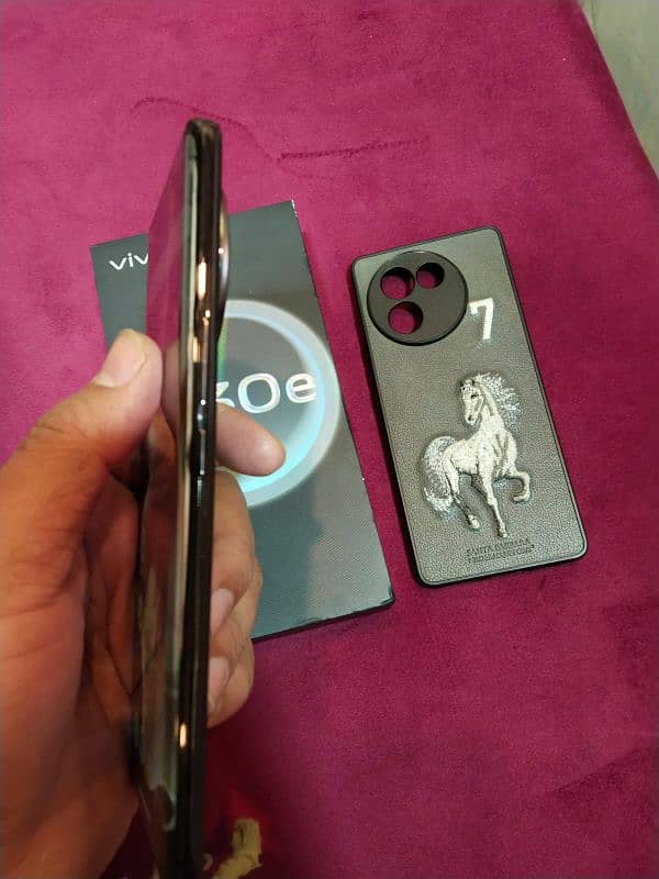 vivo v30e 5g model 16 256 2