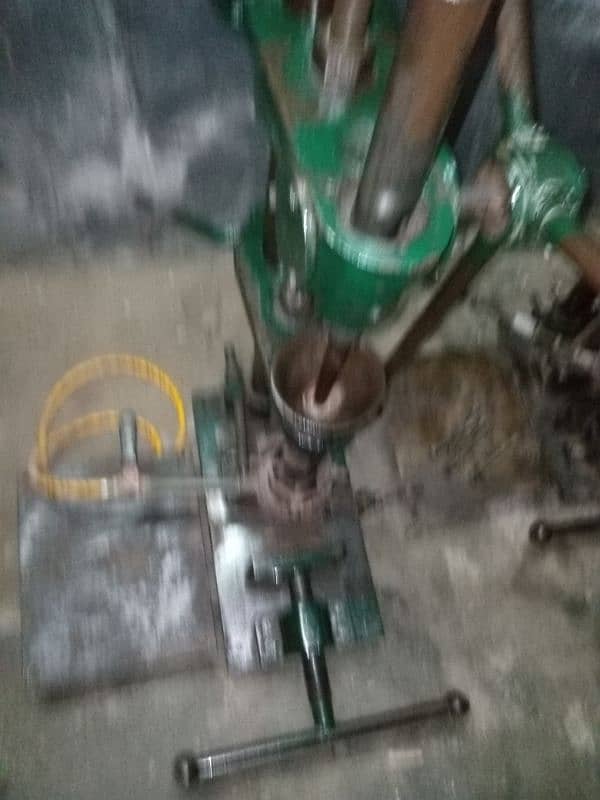 hand molding machine 3