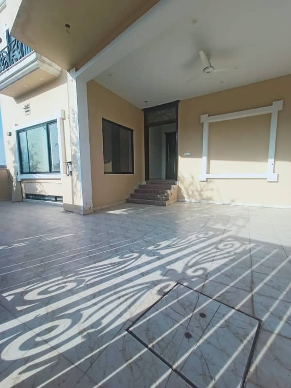 House available for rent with solar and basement in bahria enclave Islamabad 7