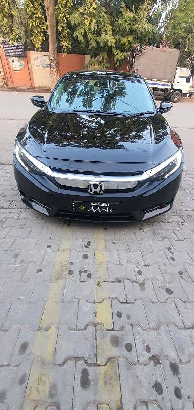 Honda Civic 1.8 UG VTi Oriel Prosmatec 2019 4