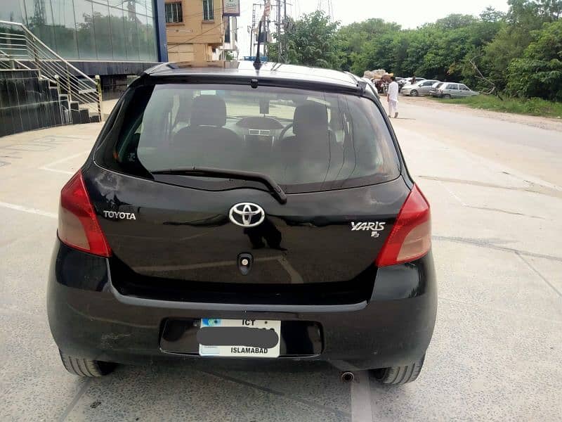 Toyota Vitz 2006 1