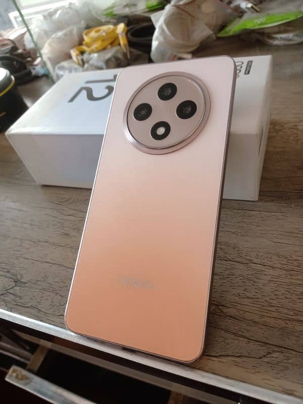 oppo reno 12F 0