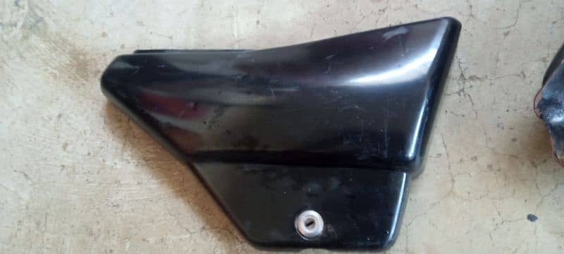 unique bike ka saman ha tanki side cover jump glass chain cover 0