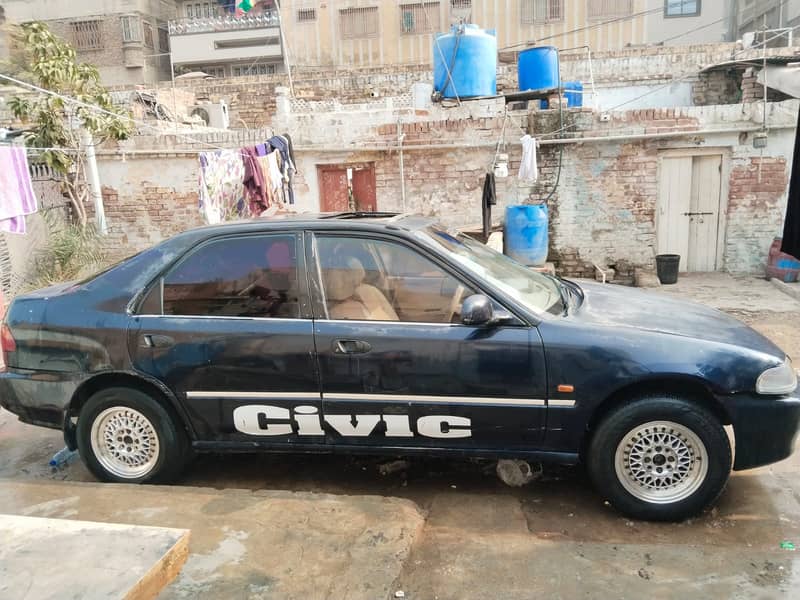 Honda Civic EXi 1992 sunroof variant 1