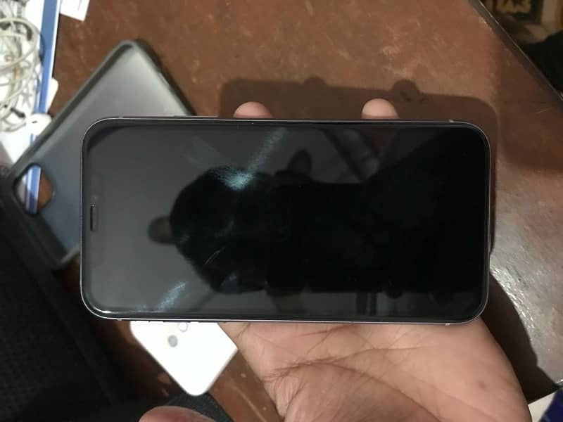 iphone 11 PTA Approved 256 GB (urgent sale) 1