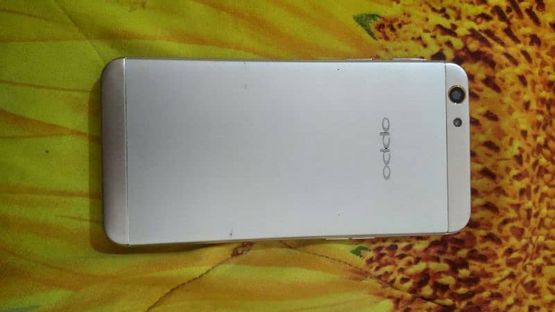 Oppo Mobile 4gb 64gb for sell 1