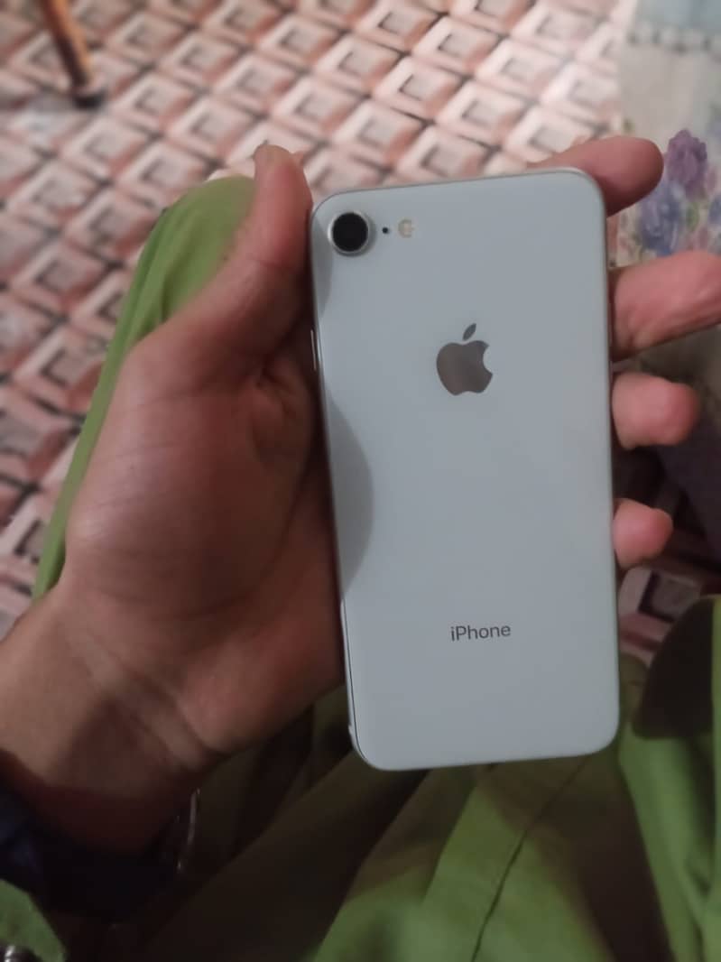 Apple iPhone 8 only exchange 0