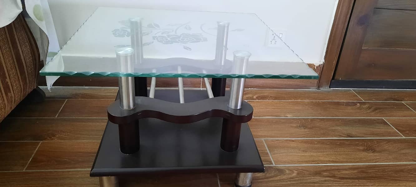 Glass Top Centre Tables in Good Condition ** Price is Negotiable ** 3