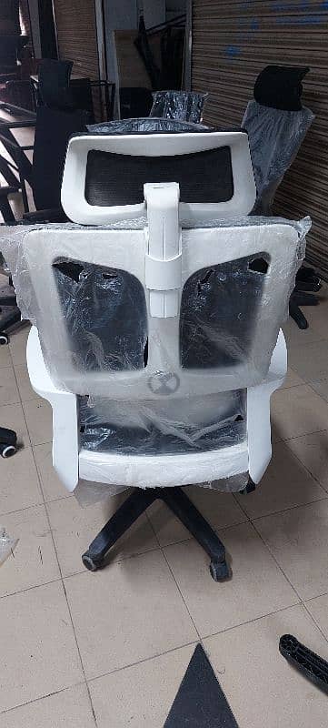 Office Chair/Computer Chairs/Executive Chairs/Visitor Chairs 1