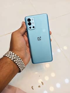 OnePlus 9R 8/128 for sale