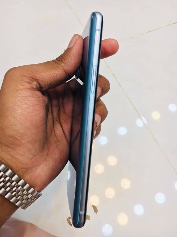 OnePlus 9R 8/128 for sale 3