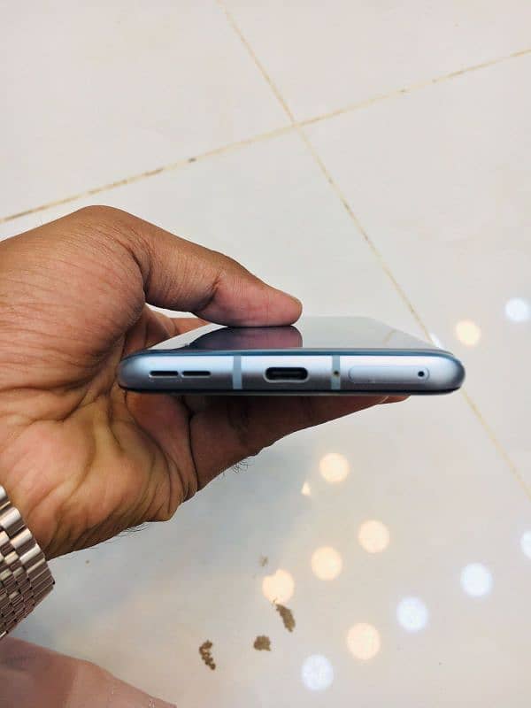 OnePlus 9R 8/128 for sale 4