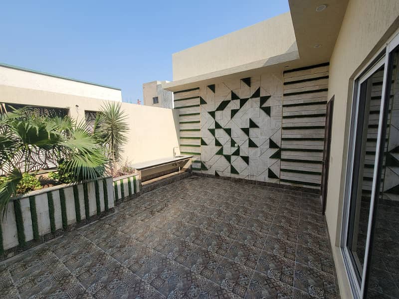 1 Kanal Brand New Lavish House For Sale 16