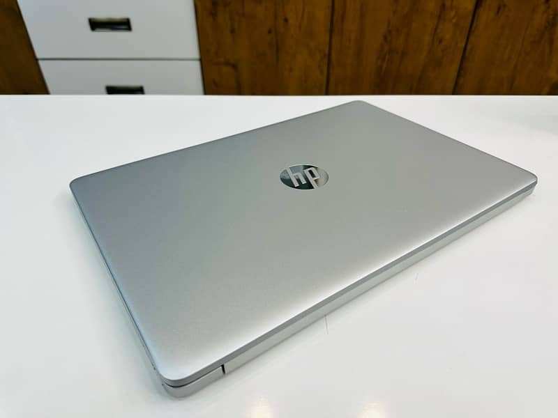 Hp Laptop 15-inch Display ( Pentium Silver ) 8 GB RAM-256 GB SSD 2