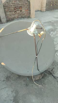 2 Dish with receiver for sale in very good condition in very low price