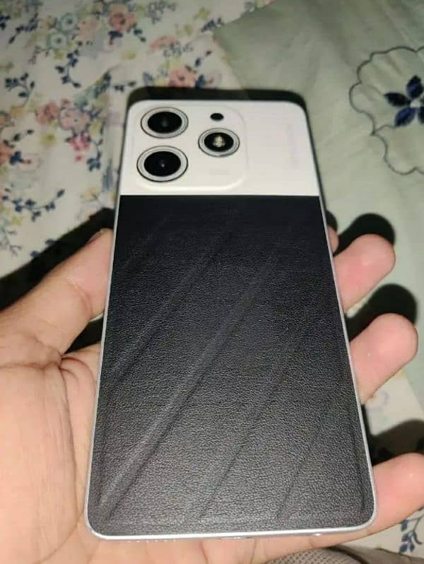 Tecno spark 10 pro 0