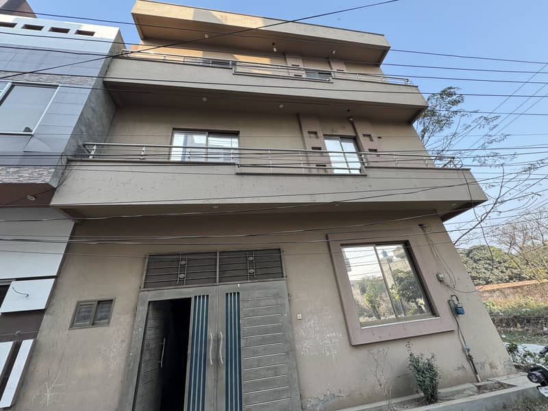 6 Marla Corner House For Sale 1