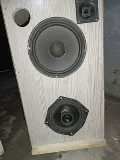 Speaker with box (daba) bilkil thk h good sound quality