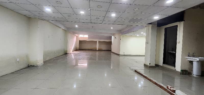 4500 Sqft Basement For Offices 6