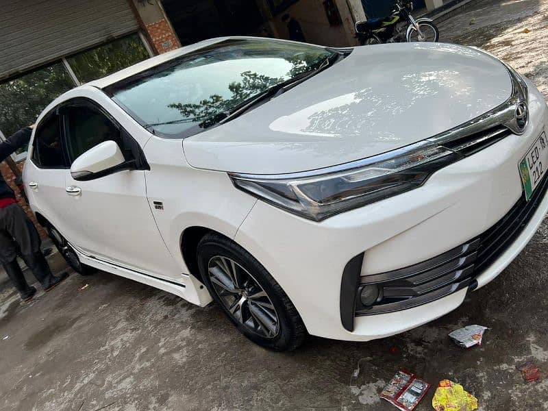 Toyota Altis Grande 2018 11