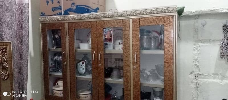 Dico paint furniture full new condition 1