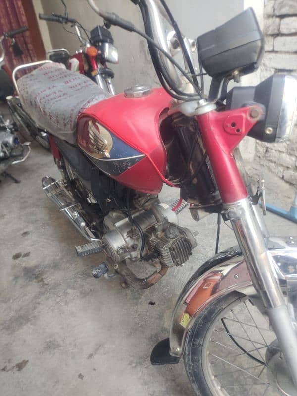 Honda CD 70 0