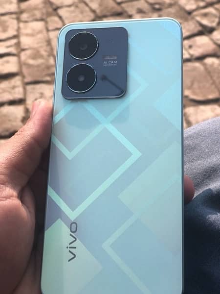 vivo y22 (4+4) 64 gb 0