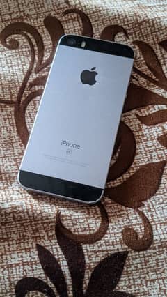 iphone se 16 gb