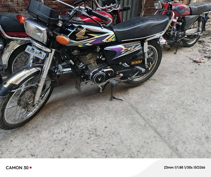 Honda 125 lush conditions genuine running 0