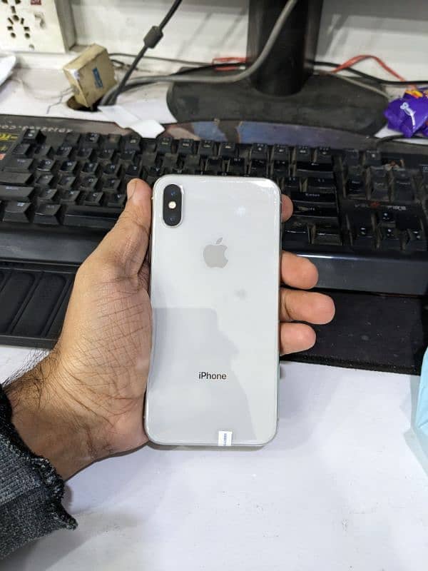 iphone x 64GB PTA approved 1