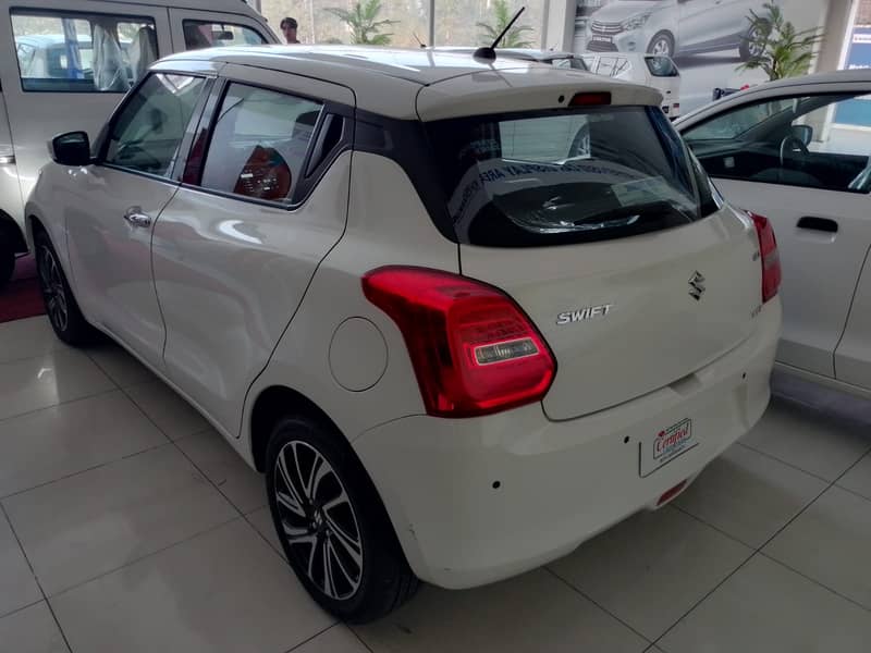 Suzuki Swift 2024 6