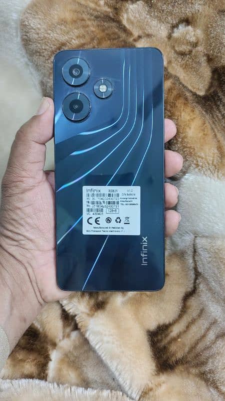 INFINIX HOT 30. (128+8+8 GB) 12