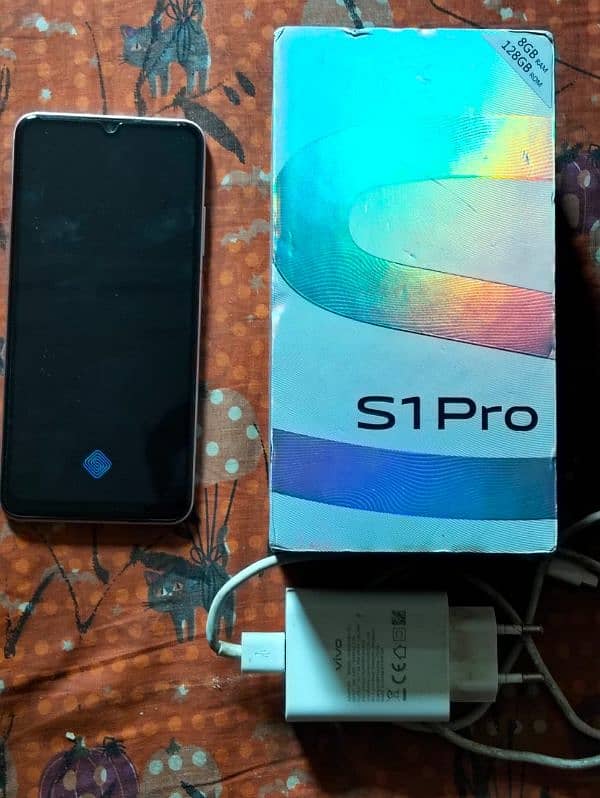 VIVO S1 PRO 0