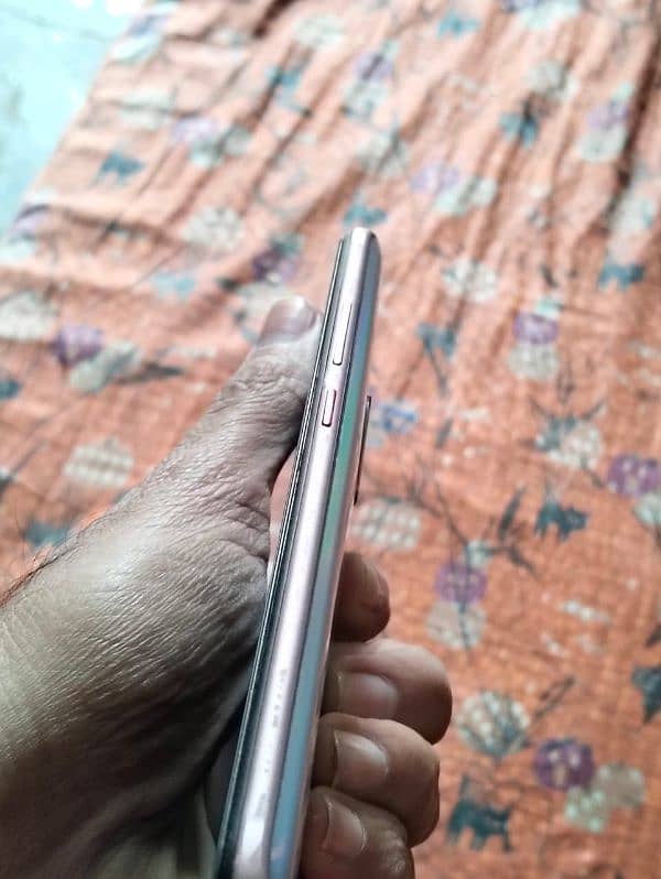 VIVO S1 PRO 5