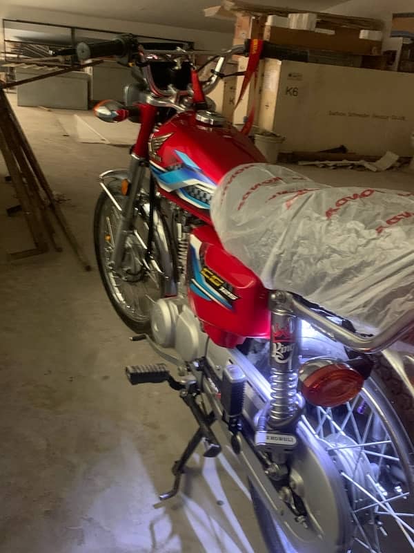 Honda CG-125 islmb numb all oky fresh bike new 6