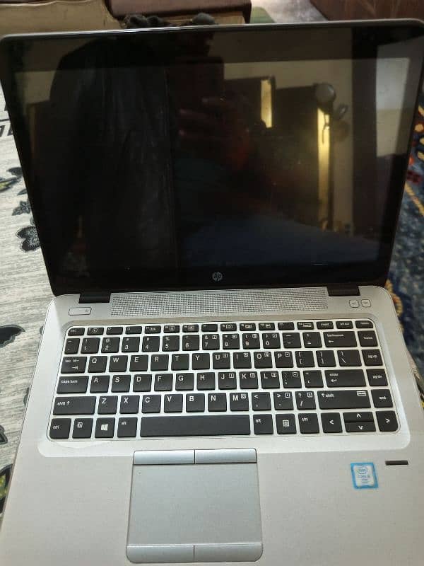 HP Elite Book 840 G3 2