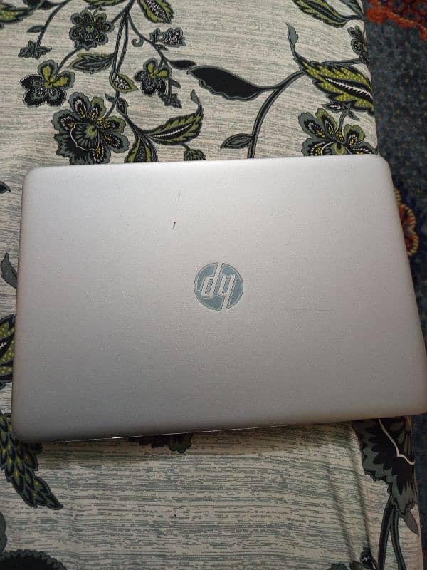 HP Elite Book 840 G3 5