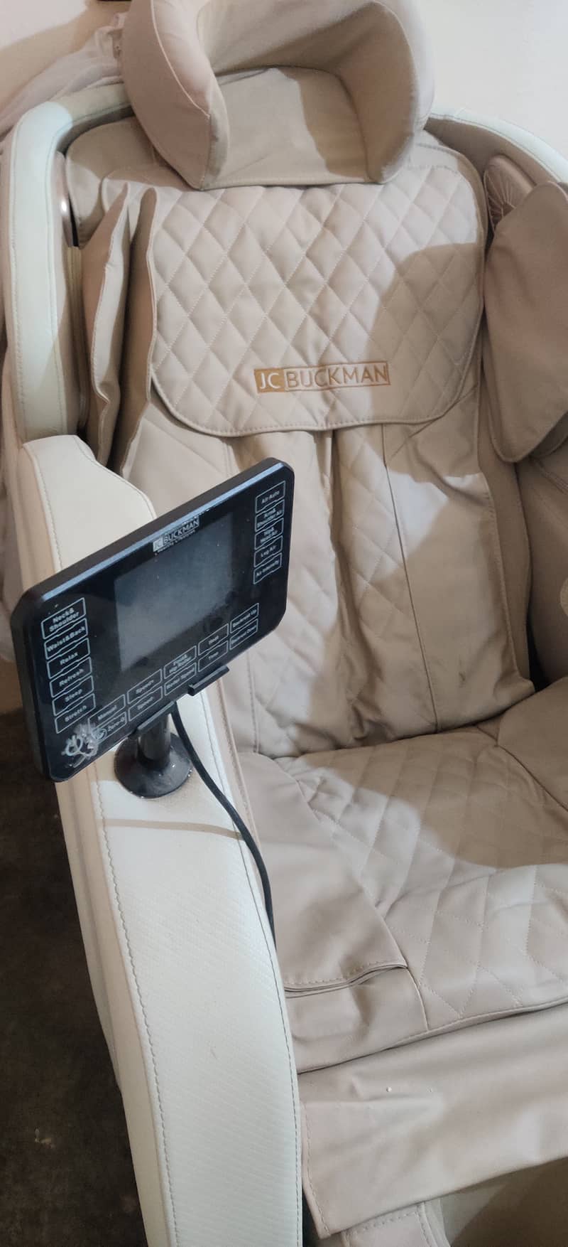 Full Body Massage Chair +92 345 6438248 Full & Final Price 0