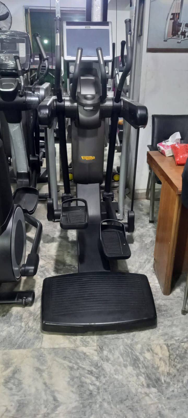 Life Fitness Elliptical Diffrent Model Full Range Available 3