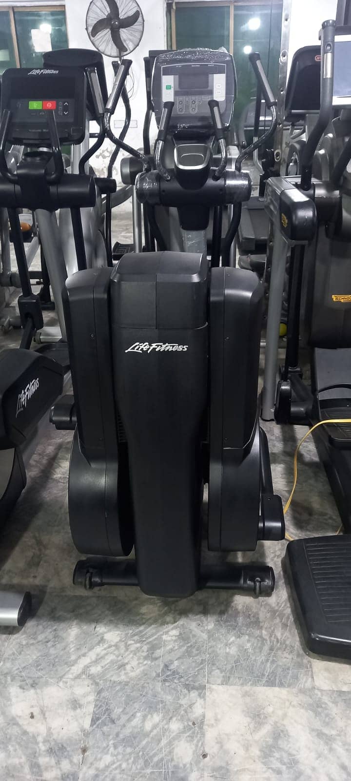 Life Fitness Elliptical Diffrent Model Full Range Available 7